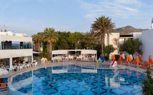 yelken mandalinci spa & wellness 4*