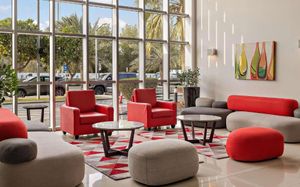 ibis abu dhabi gate 3*
