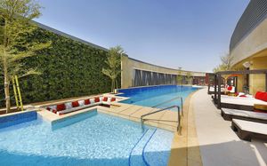 alrayyan hotel doha, curio collection by hilton 5*