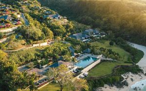 raffles bali 4*