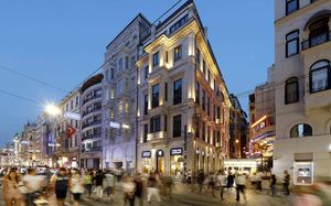 hotel the public 4*