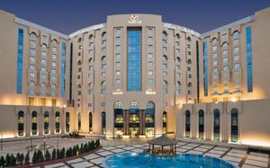 tolip golden plaza 5*