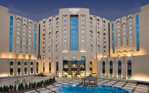 tolip golden plaza 5*