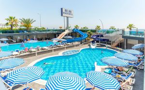 relax beach hotel 4*