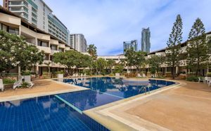 tropicana pattaya 3*