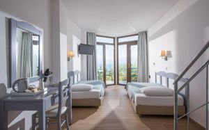 hersonissos village hotel & bungalows 4*