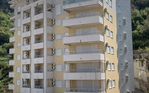 family apartments rafailovici 3*