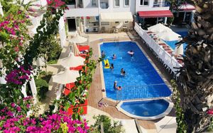the hello hotel 3*
