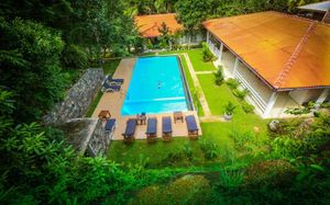 beach grove villas 3*