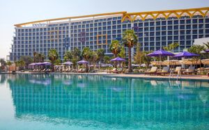 centara mirage beach resort dubai 4*