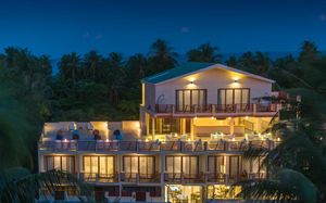 white sand dhigurah 3*