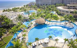olalani resort & condotel 4*