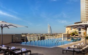 staybridge suites dubai internet city 4*