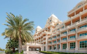raffles the palm dubai (ex. emerald palace dubai)  5*