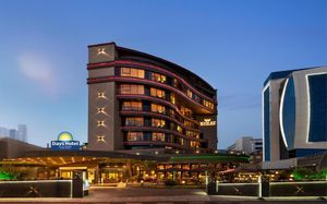 days hotel by wyndham istanbul maltepe 4*
