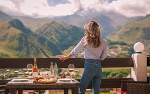 alpine lounge kazbegi 4*