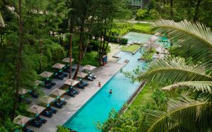 avani+ khao lak resort 5*