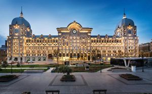 courtyard hotel by marriott baku 4*