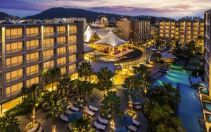 grand mercure phuket patong 5*