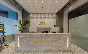 hotel monarch 4*