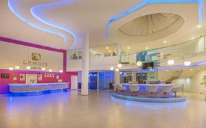 bendis beach 4 *