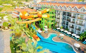 crystal aura beach resort & spa 5*