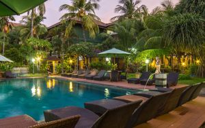 bakung beach resort 3*