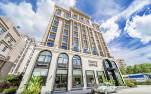 daisy inn sanya (ex. sanya yuanye ying xing hotel) 3*