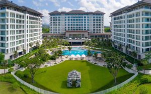the mermoon resort hainan tufu bay, tapestry by hilton 5*