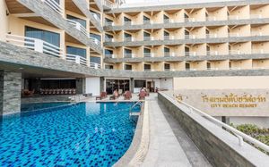 city beach resort 3*