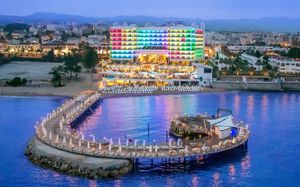 azura deluxe resort & spa 5*