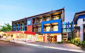 primera hotel seminyak 3*