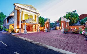 puri saron baruna beach lovina 4*