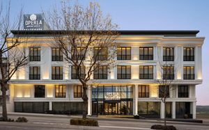 operla airport hotels trademark collection by wyndham 4*