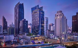 hyatt regency bangkok sukhumvit 5*