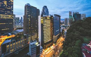 santa grand signature kuala lumpur 4*