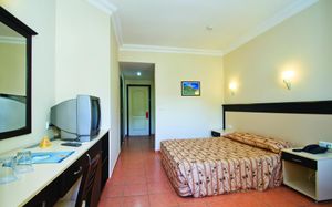 helios hotel 3*
