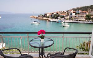 aglaia studios & apartments 3*