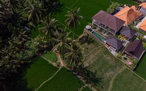 tri dewi residence (ex. tri dewi private residence) 3*