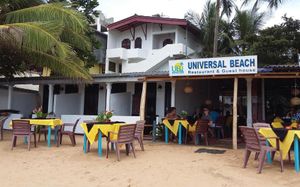 universal beach 2*