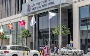 west walk retaj hotel 4*