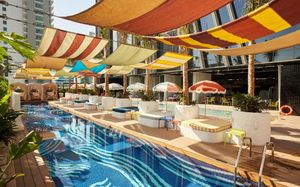 mama shelter dubai 4*