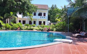 y village resort 3*