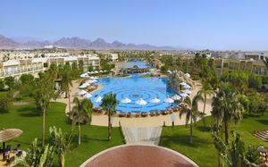double tree by hilton sharks bay mountain side 4*