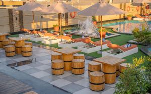 la zona continental hotel dubai 4*