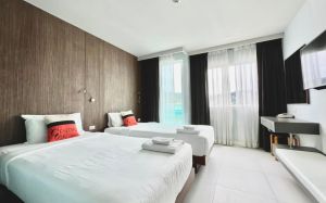 centro one patong 3*