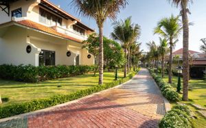 blooming lotus resort tien thanh 4*