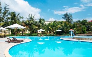 lazi beach resort 4*