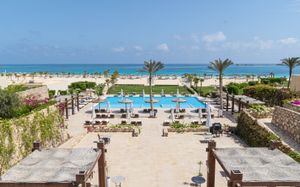 caeser bay resort north coast 5*