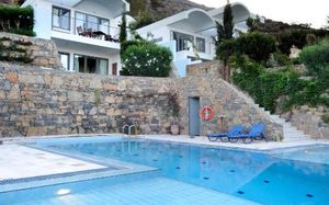 elounda living residences 4*